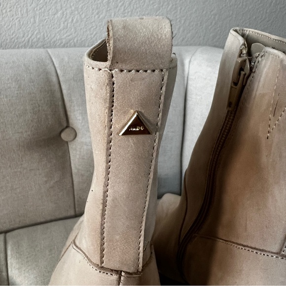 ALDO NEW Bethanny Pointed Toe Block Heel Bootie SIZE 9 - Picture 6 of 10